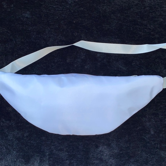 NWOT Steve Madden Belt Bag - Picture 5 of 5